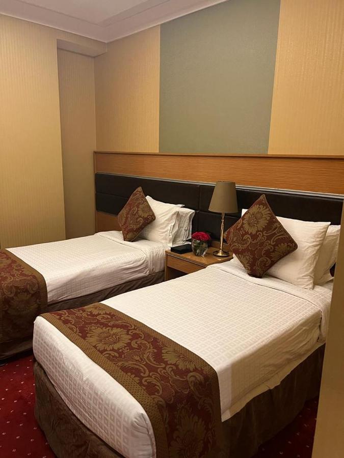 Al Ansar Golden Tulip होटल Medina